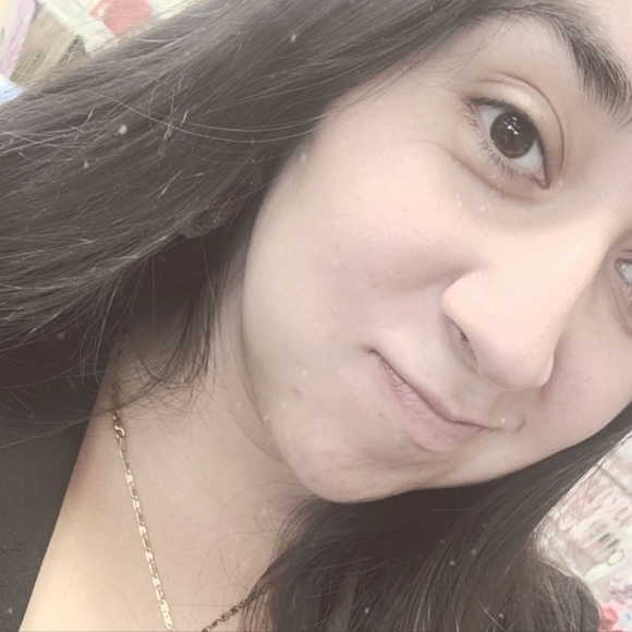 Meet your Posher, Bianca - Picture 1 of 1